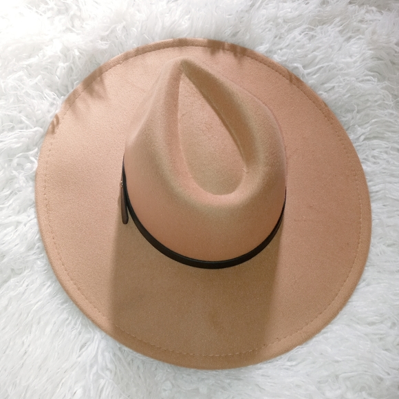 Wide Rimmed Fedora - Picture 3 of 4